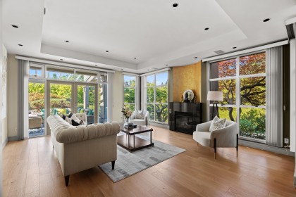 Photo 4 at 1575 Acadia Road, University VW, Vancouver West