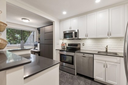 Photo 24 at 209 - 310 E 3rd Street, Lower Lonsdale, North Vancouver