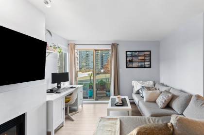Photo 10 at 304 - 137 W 17th Street, Central Lonsdale, North Vancouver