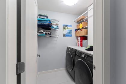 Photo 14 at 304 - 137 W 17th Street, Central Lonsdale, North Vancouver