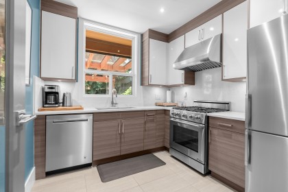 Photo 16 at 693 E Osborne Road, Princess Park, North Vancouver