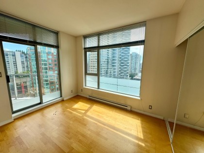 Photo 3 at 1606 - 1050 Smithe Street, West End VW, Vancouver West
