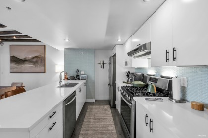 Photo 16 at 209 - 1238 Seymour Street, Downtown VW, Vancouver West