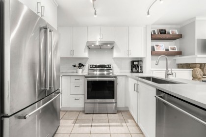 Photo 8 at 6 - 1073 Lynn Valley Road, Lynn Valley, North Vancouver