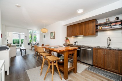 Photo 3 at 331 - 2288 W Broadway, Vancouver West