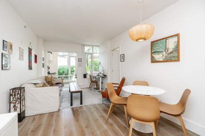 Photo 8 at 331 - 2288 W Broadway, Vancouver West