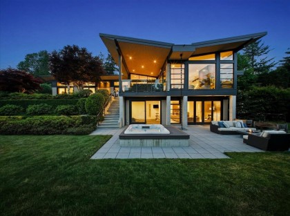 Photo 2 at 6210 Overstone Drive, Gleneagles, West Vancouver