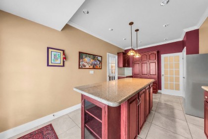 Photo 8 at 1049 W 33rd Avenue, Shaughnessy, Vancouver West