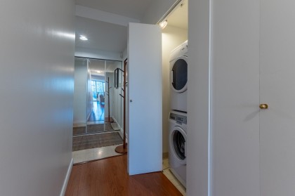 Photo 23 at 505 - 388 Drake Street, Yaletown, Vancouver West