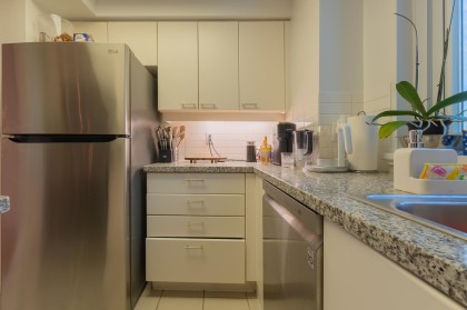 Photo 11 at 505 - 388 Drake Street, Yaletown, Vancouver West