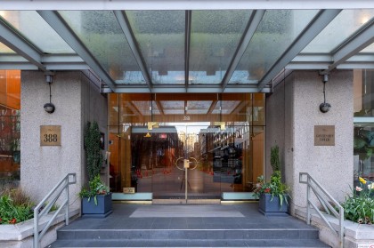 Photo 35 at 505 - 388 Drake Street, Yaletown, Vancouver West