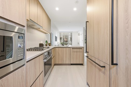 Photo 9 at 6310 Oak Street, Oakridge VW, Vancouver West