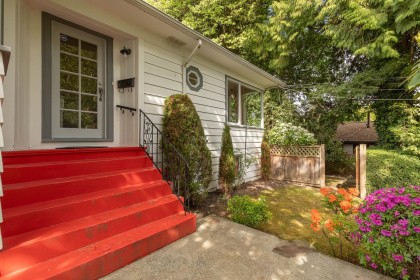 Photo 4 at 1441 Haywood Avenue, Ambleside, West Vancouver