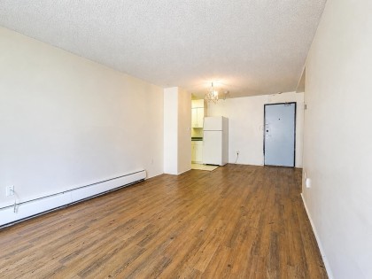 Photo 6 at 306 - 2450 Cornwall Avenue, Kitsilano, Vancouver West
