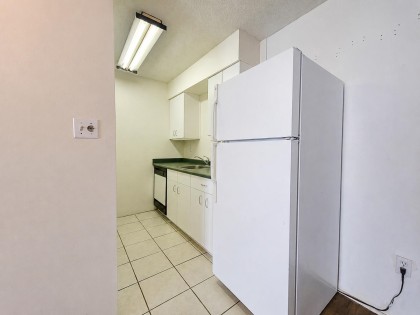 Photo 8 at 306 - 2450 Cornwall Avenue, Kitsilano, Vancouver West