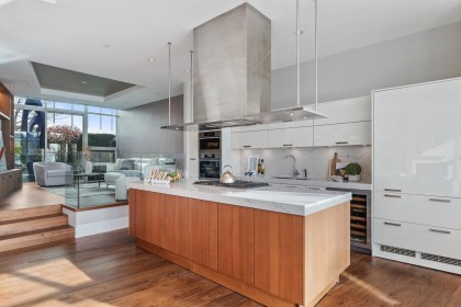 Photo 10 at 1576 Homer Mews, Yaletown, Vancouver West