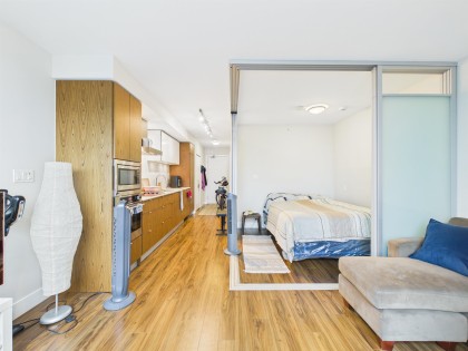Photo 6 at 308 - 159 W 2nd Avenue, False Creek, Vancouver West