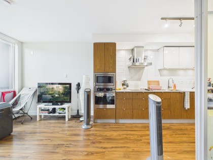 Photo 8 at 308 - 159 W 2nd Avenue, False Creek, Vancouver West