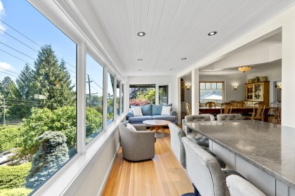 Photo 8 at 445 N Oxley Street, West Bay, West Vancouver