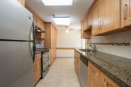 Photo 5 at 502 - 5733 Cambie Street, Vancouver West