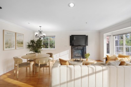 Photo 3 at 416 W Keith Road, Central Lonsdale, North Vancouver