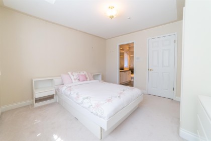 Photo 23 at 2849 W 35th Avenue, MacKenzie Heights, Vancouver West