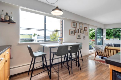 Photo 6 at 207 - 2080 Maple Street, Kitsilano, Vancouver West
