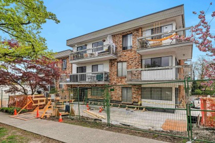 Photo 21 at 207 - 2080 Maple Street, Kitsilano, Vancouver West