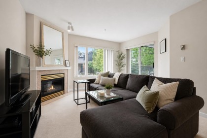 Photo 2 at 108 - 3250 W Broadway, Kitsilano, Vancouver West