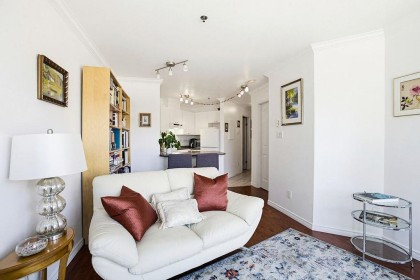 Photo 6 at 304 - 2025 Stephens Street, Kitsilano, Vancouver West
