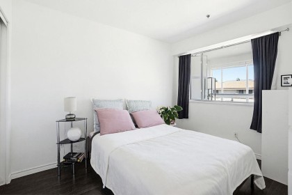 Photo 12 at 304 - 2025 Stephens Street, Kitsilano, Vancouver West