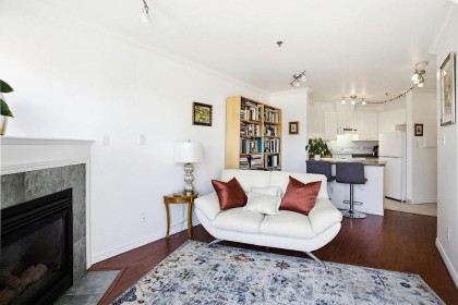 Photo 7 at 304 - 2025 Stephens Street, Kitsilano, Vancouver West