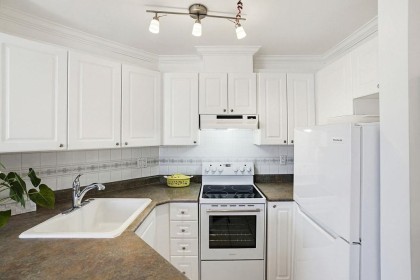 Photo 11 at 304 - 2025 Stephens Street, Kitsilano, Vancouver West
