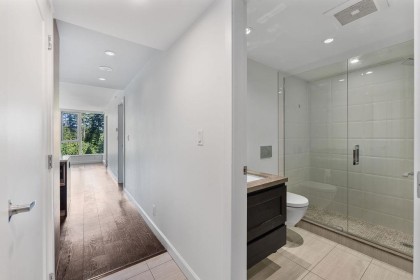 Photo 9 at 803 - 3355 Binning Road, University VW, Vancouver West