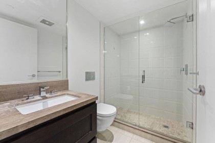 Photo 10 at 803 - 3355 Binning Road, University VW, Vancouver West