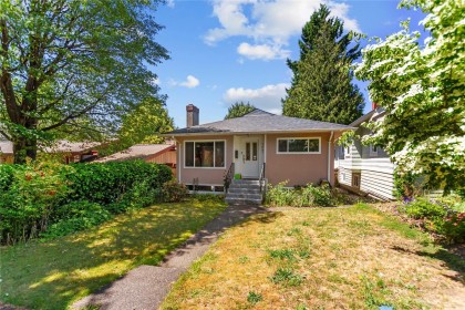 Photo 1 at 7643 Selkirk Street, South Granville, Vancouver West