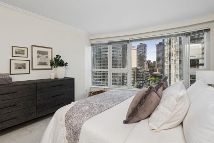 Photo 26 at 1602 - 535 Nicola Street, Coal Harbour, Vancouver West