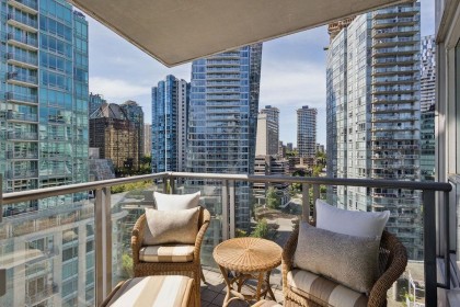 Photo 18 at 1602 - 535 Nicola Street, Coal Harbour, Vancouver West
