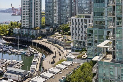 Photo 15 at 1602 - 535 Nicola Street, Coal Harbour, Vancouver West