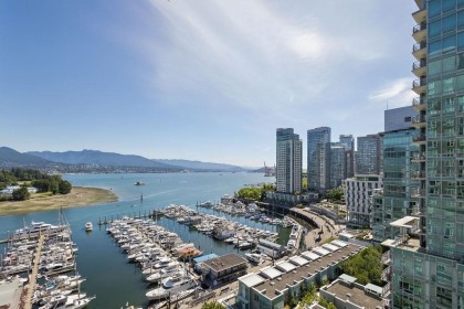 Photo 8 at 1602 - 535 Nicola Street, Coal Harbour, Vancouver West