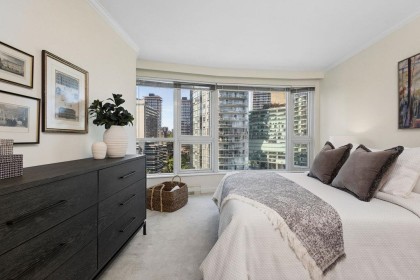 Photo 25 at 1602 - 535 Nicola Street, Coal Harbour, Vancouver West