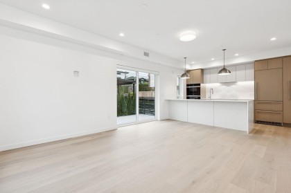 Photo 3 at 4817 Laurel Street, Vancouver West