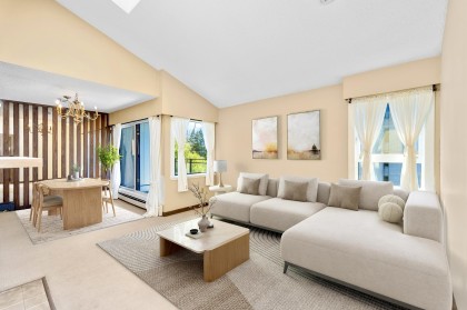 Photo 8 at 403 - 1340 Duchess Avenue, Ambleside, West Vancouver
