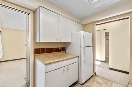 Photo 25 at 403 - 1340 Duchess Avenue, Ambleside, West Vancouver