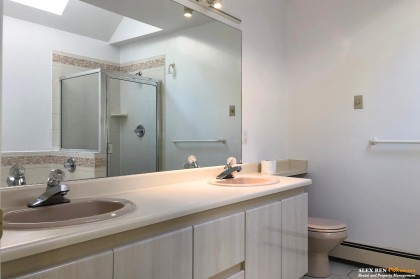 Photo 8 at 4396 W 11th Avenue, Point Grey, Vancouver West