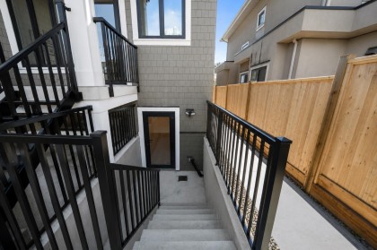 Photo 38 at 531 W 61st Avenue, Marpole, Vancouver West