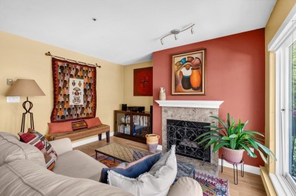 Photo 2 at 204 - 833 W 16th Avenue, Fairview VW, Vancouver West