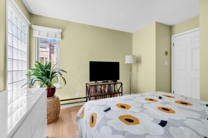 Photo 9 at 204 - 833 W 16th Avenue, Fairview VW, Vancouver West