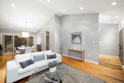 Photo 3 at 4786 Meadfeild Court, Caulfeild, West Vancouver