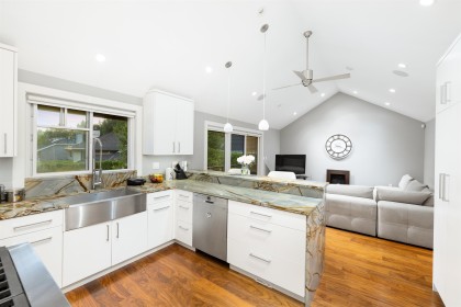Photo 14 at 4786 Meadfeild Court, Caulfeild, West Vancouver